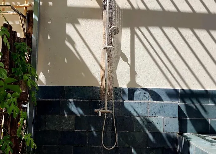 Quân Phát Biệt thự