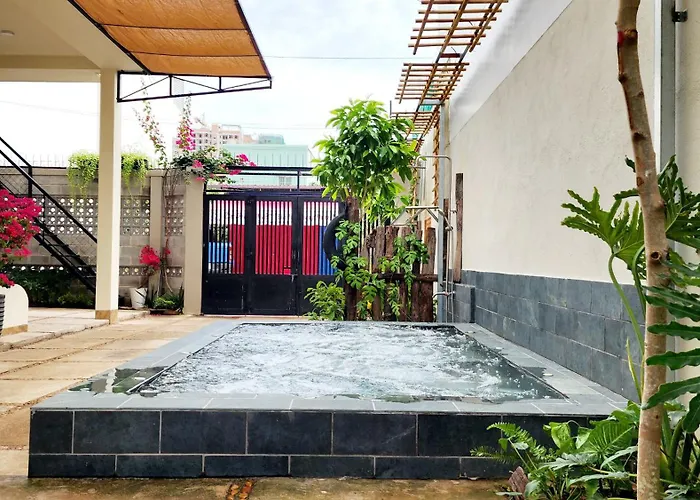 Biệt thự Quân Phát *